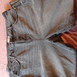 🌷Distressed cropped jeans